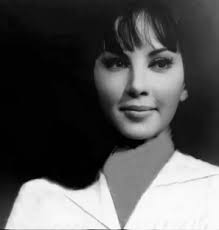 Publicidad del ayer ** # **ESTA ERA LA ETIQUETA DE SÚPER CREMA, DE SAVOY,  SABROSO CARAMELO DE CREMA DE LECHE.** **¿Lo recuerdas?** **¿Lo llegaste a  degustar?** **¿Se sigue vendiendo SÚPER CREMA actualmente