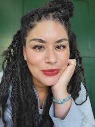 Kie Lee's Instagram, Twitter & Facebook