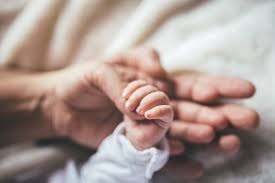 10 cara mudah menenangkan bayi menangis untuk ibu bapa baru. Ibu Nyaris Meroyan Bayi Asyik Meragam Teruk Tergamam Diberitahu Dirinya Adalah Punca Jam 11 Malam Dia Nangis Macam Kena Pukul Viral Mstar