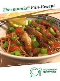 Chinesisch Gebratene Nudeln Mit Huhn Und Gemuse Rezept Nudeln Mit Huhnchen Gebratene Nudeln Rezepte