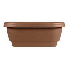 Our diverse selection includes options for narrow railings as well as wide deck rails. Bloem 24 In W X 9 In H Deck Rail Planter Chocolate Brown Plastic Railing Planter In The Pots Planters Department At Lowes Com