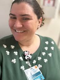 One of our favorite pretty girls in our throwback sweatshirt 😍  @artisticdivanb