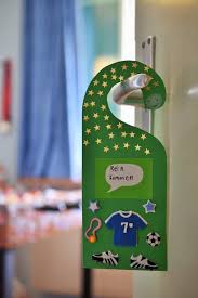 Weitere ideen zu türschild basteln, türschilder, basteln. Warnsignal Turschild Zimmer Betreten Auf Eigene Gefahr Familienblog Die Angelones Turschild Basteln Turschild Kinderzimmer Ideen Zum Selbermachen Fur Kinder