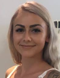 Rae Pratt's Instagram, Twitter & Facebook