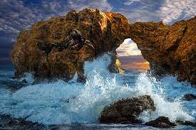 We did not find results for: Near Little Corona Del Mar State Beach Usa