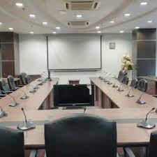 Berdekatan pusat pengajian uitm puncak alam , pusat beli belah tesco puncak alam , kedai makan, kedai runcit, masjid d.l.l. Photos At Unit Pentadbiran Hep Uitm Puncak Alam 161 Visitors