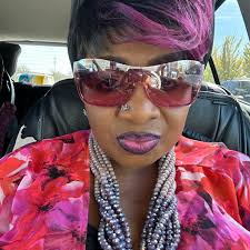 Mavis Williams (@mavis.williams.733)