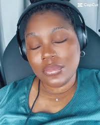 Danielle Buxton's Instagram, Twitter & Facebook