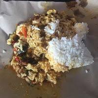 Siapa nak cuba nasi cikgu sue ( nasi kakwok ) boleh check instagram dia. Kelantan Stop Nasi Kak Wok Subang Jaya Selangor