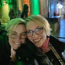 Tracy Walder, former CIA Counter-Terrorism Officer and FBI Agent, chats  about her new book, The Unexpected Spy — #ilovemywife