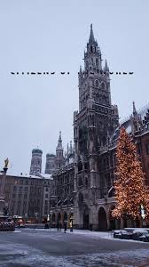 If you have an online store you should be making use of email automation to. Munich Business School Munchen Germany College University Facebook