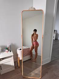 Bronwin Aurora on X: Ass or tits ? t.coVa47VNGOkK  X