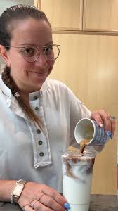 Celebrate Last Licks of Summer with Refreshing White Sangria