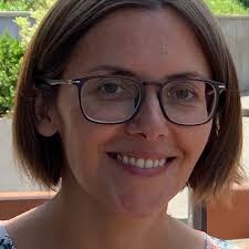 Who are Lise James, Krystyna Słomińska, Cormier Amelia Chloé? Does anyone  know them? Guys, if you don't have anything to hide and are offering jobs  in the group, introduce yourself! Why are