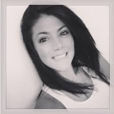 Jennifer Bonk's Instagram, Twitter & Facebook