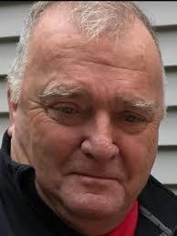 Arnold Maxwell's Instagram, Twitter & Facebook