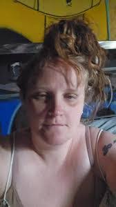 Amanda Plowman's Instagram, Twitter & Facebook