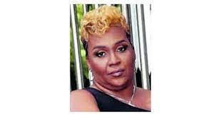 Rochelle Singleton's Instagram, Twitter & Facebook