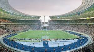 In der kultfabrik tut sich eine weitere option auf der eintritt zu dem spiel der spiele ist frei. Fussball Champions League Medien Champions League Finale 2015 In Berlin Welt