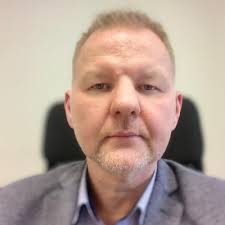 Wczorajszy dzień był dla mnie bardzo trudny i pełen emocji. Po 14 latach  współpracy przyszło mi poinformować zespół o zamiarze opuszczenia szeregów  firmy. Bardzo dziękuję im za słowa uznania, otuchy…