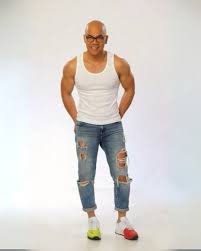 Teaser: Ang ultimate survivor ng #Starstruck season 7 noon, bibida na sa  #MommyDearest ngayon. Abangan si Shayne Sava mamaya sa  #FastTalkWithBoyAbunda! #FTBAShayneSava