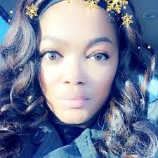 Victoria Dempsey's Instagram, Twitter & Facebook