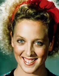 INTERESTING 🤯🤯Actor/Comedian, Tommy Davidson was adopted and raised by a  nurse, Barbara Davidson who found him as an infant inside a dumpster. “She  she saved my life- I am forever her son,