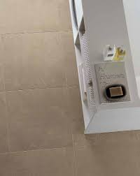 Motion, gleichbedeutend mit bewegung, in der farbe und in der textur. Innenraum Fliesen Pietre 2 Orte Casa Dolce Casa Badezimmer Wand Feinsteinzeug