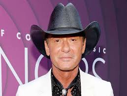 Tim McGraw Mourns 'Beloved' Family Patriarch %sep% %count(varname)%