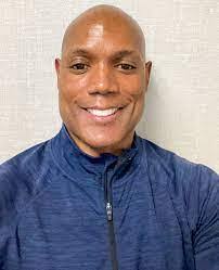 Sean Ruff's Instagram, Twitter & Facebook