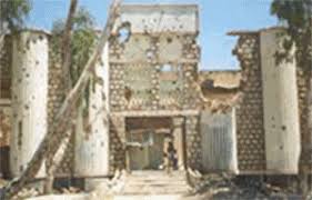 Abwaan laabsaalax oo maanso baroordiiq ah ka dul tiriyay aaskii abwaan sangub подробнее. Mareegta Raadraaca Taariikhda Hidaha Iyo Dhaqanka