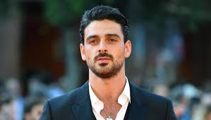 Want to see more posts tagged #michele bravi? Michele Morrone Perche E L Uomo Che Tutte Vorremmo Dilei