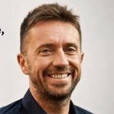 Certi politici stanno avendo la faccia come il bolsonaro. Andrea Scanzi Fanclub Uffic Updated Andrea Scanzi Fanclub Uffic Facebook