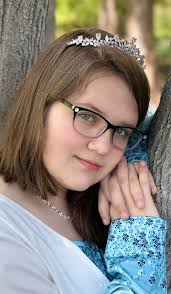 Sometimes I feel like my own backyard is a park of its own! 🥰 Fierce  Photography Www.instagram.com/everythingfierce ✨