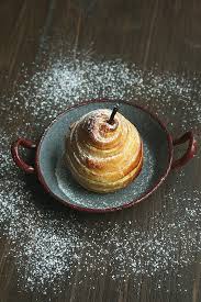 Poires Feuilletees Passion Culinaire By Minouchka Recette Patisserie Facile Idee Tarte Recettes Sucrees