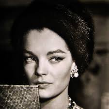 Filme comedie, cu Giuliano Gemma