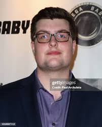 Actors Kate Conway and Lara Thomas Ducey attend the "Alone We Fight"...  News Photo