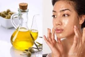Manfaat minyak zaitun untuk kecantikan dan kesehatan 1. Cari Tahu Manfaat Minyak Zaitun Untuk Kecantikan Kulit