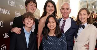 Lauren wendy sanchez is an emmy award winning american news anchor and the girlfriend of departing amazon boss jeff bezos. Preston Bezos Wiki Bio Age Height Girlfriend Instagram Parents