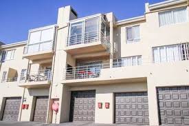 From modern studios to spacious three bedroom apartments, with beautiful views over the canal and beyond. Affordable 2 Bedroom Apartments For Rent In Melkbosstrand 49 Apartments Rentuncle