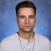 Alberto Saez's Instagram, Twitter & Facebook