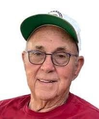 Melvin Beck's Instagram, Twitter & Facebook