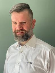 Frank Lazzara's Instagram, Twitter & Facebook