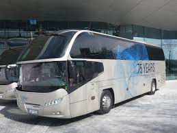 Discover the bus line 75 map. Ein Schoner Cityliner Zur 75 Jahre Ausstellung Bei Man In Munchen Vor Dem Neuen Bus Forum Bus Bild De