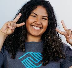 Susan Ela's Instagram, Twitter & Facebook