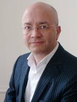 Robert Sandmann wird GF von Vision Media und Madame Verlag