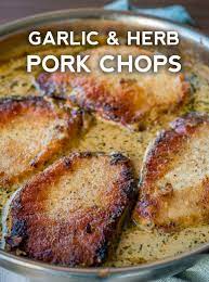 Garlic And Herbed Wine Sauce Pork Chop Skillet Recipe Recipes Cooking Recipes Pork Chop Recipes