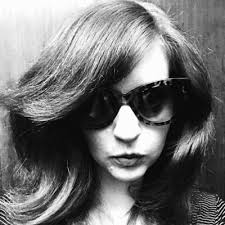 Rebecca Shell (@wickedshellfish)