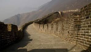 Marele zid chinezesc fost construit in secolul 7 i.hr., cand china era inca impartita in multe state. Zidul Chinezesc Tvl Ro