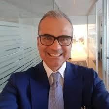 Non devi per forza fare il lavoro per cui hai studiato.